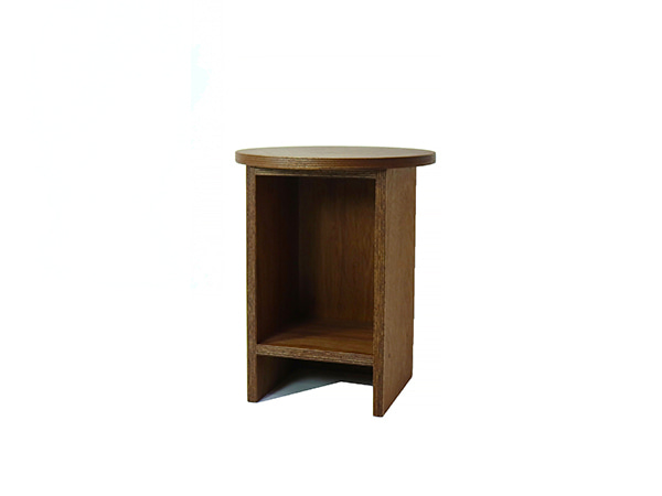 04 D350 round stool with shelf